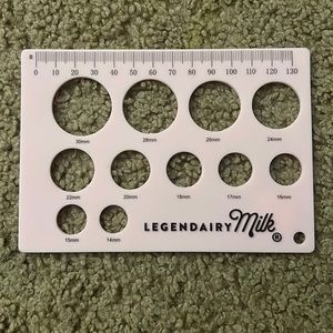 Legendairy Milk Silicone Nipple Ruler flange size finder